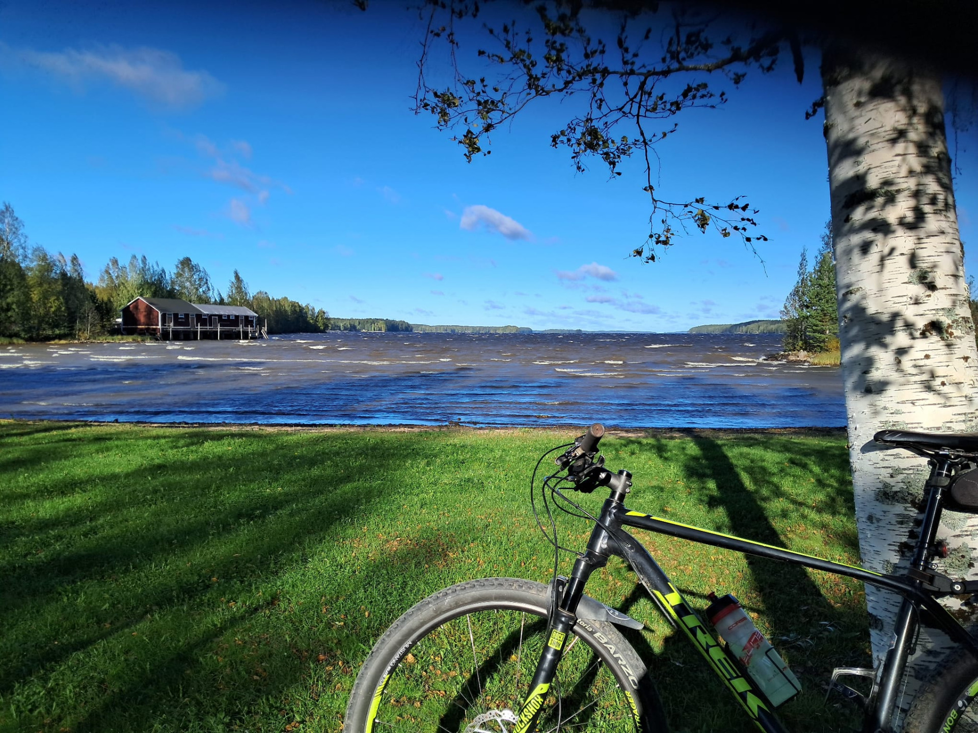 Iisvedellä oli vaahtopäitä!